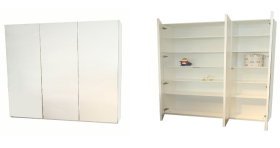 Armarios Blancos CON LAS PUERTAS ABIERTAS